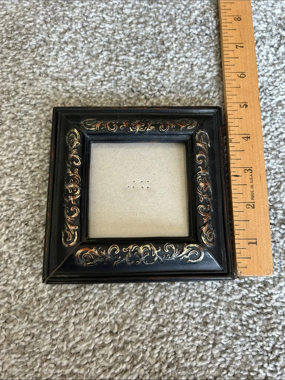 Decorative Antique-Style Black Picture Frame with Gold Accents